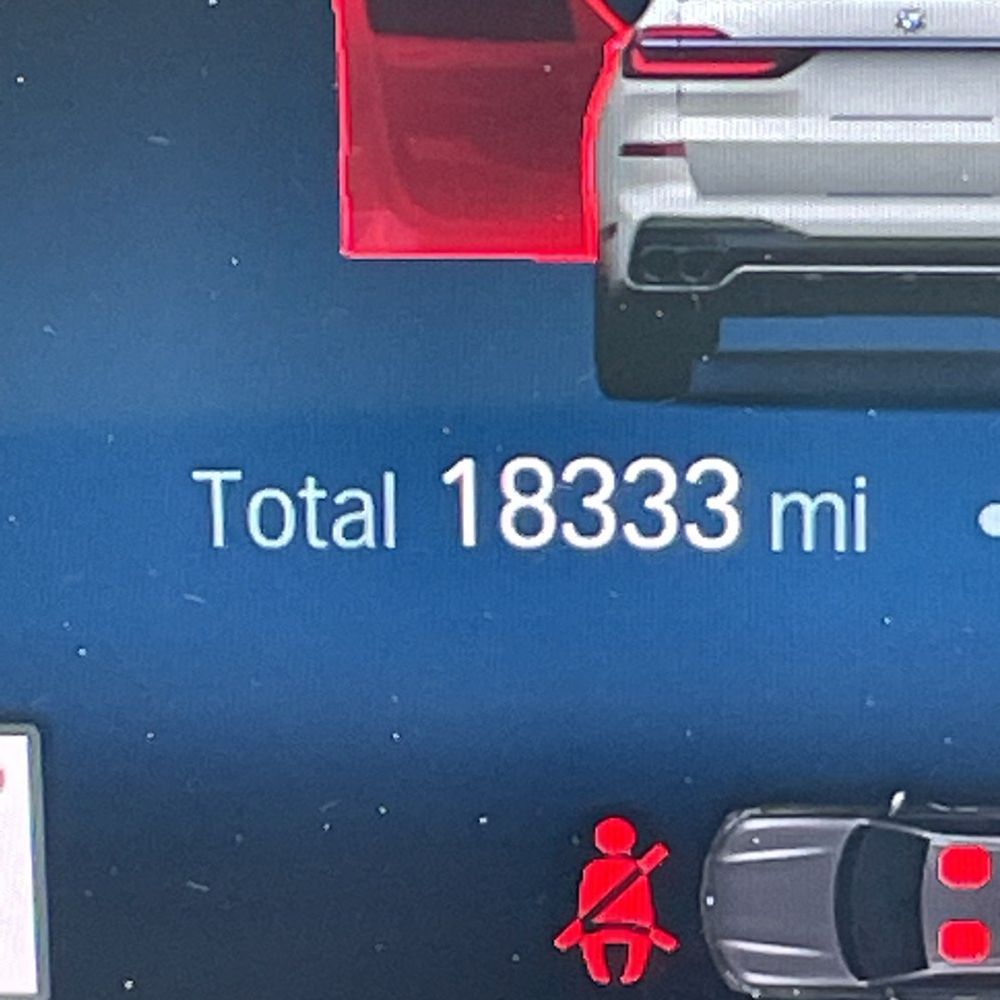 2023 BMW X7 M60i