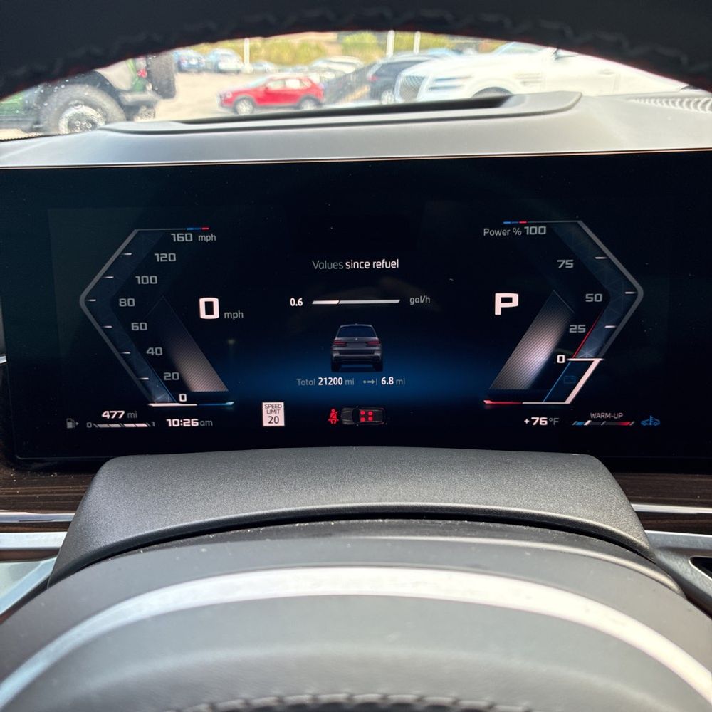 2024 BMW X7 M60i