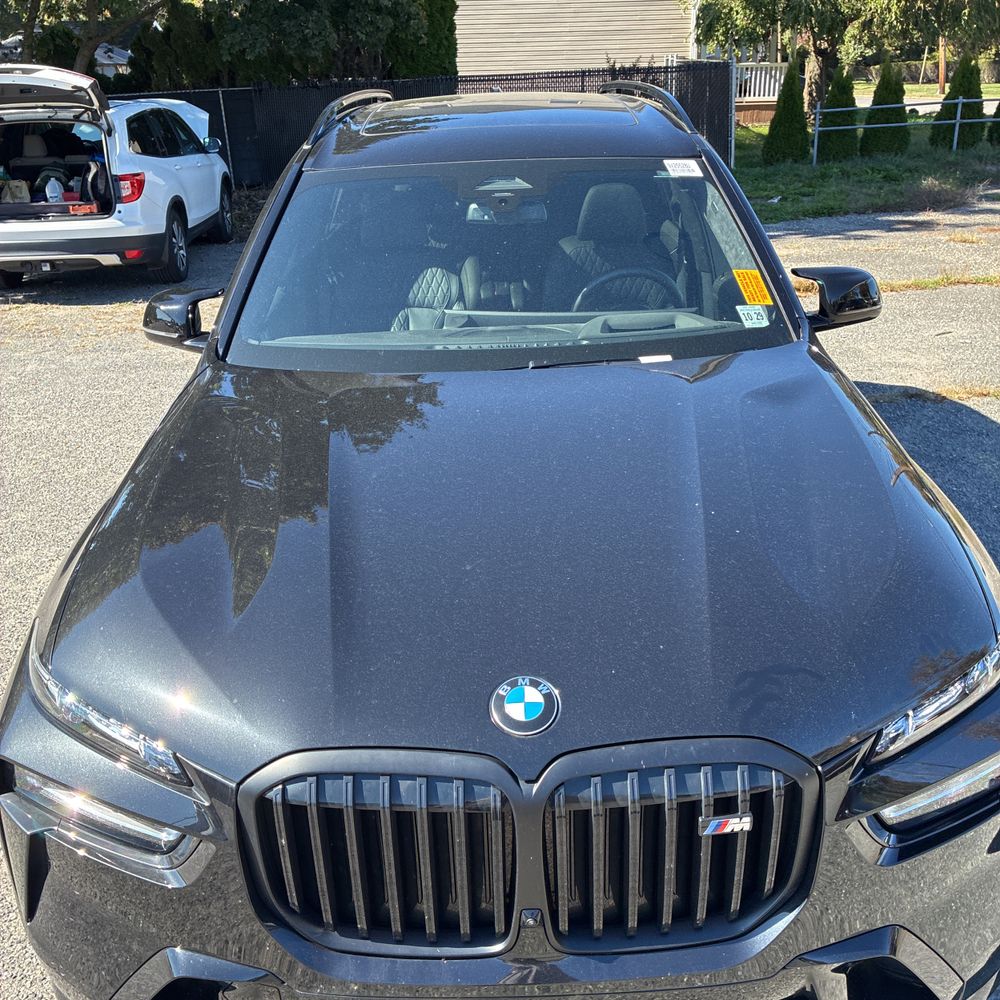 2025 BMW X7 M60i