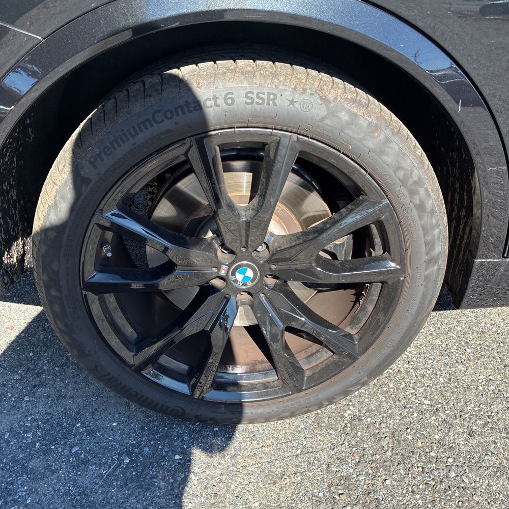 2025 BMW X7 M60i