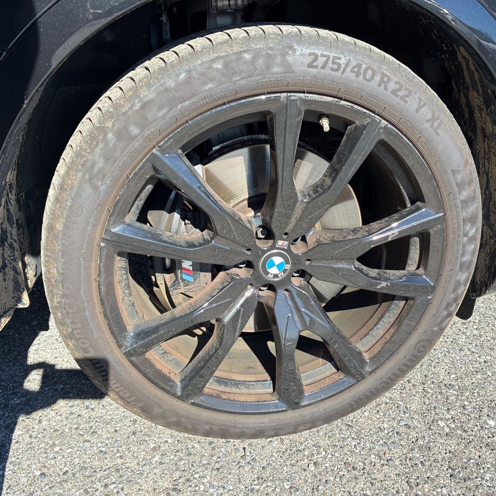 2025 BMW X7 M60i
