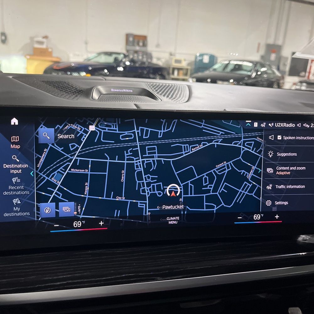 2023 BMW X7 M60i