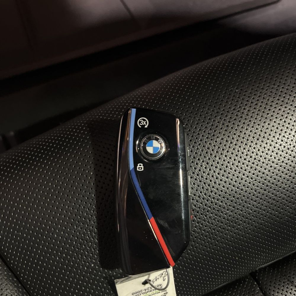 2023 BMW X7 M60i