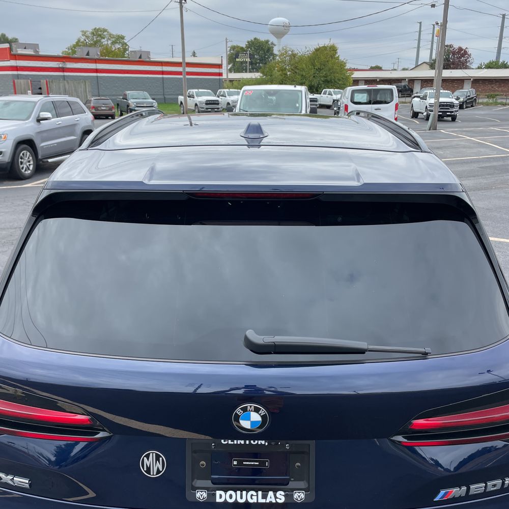 2024 BMW X5 M60i