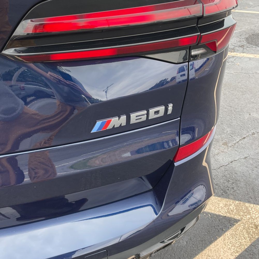 2024 BMW X5 M60i