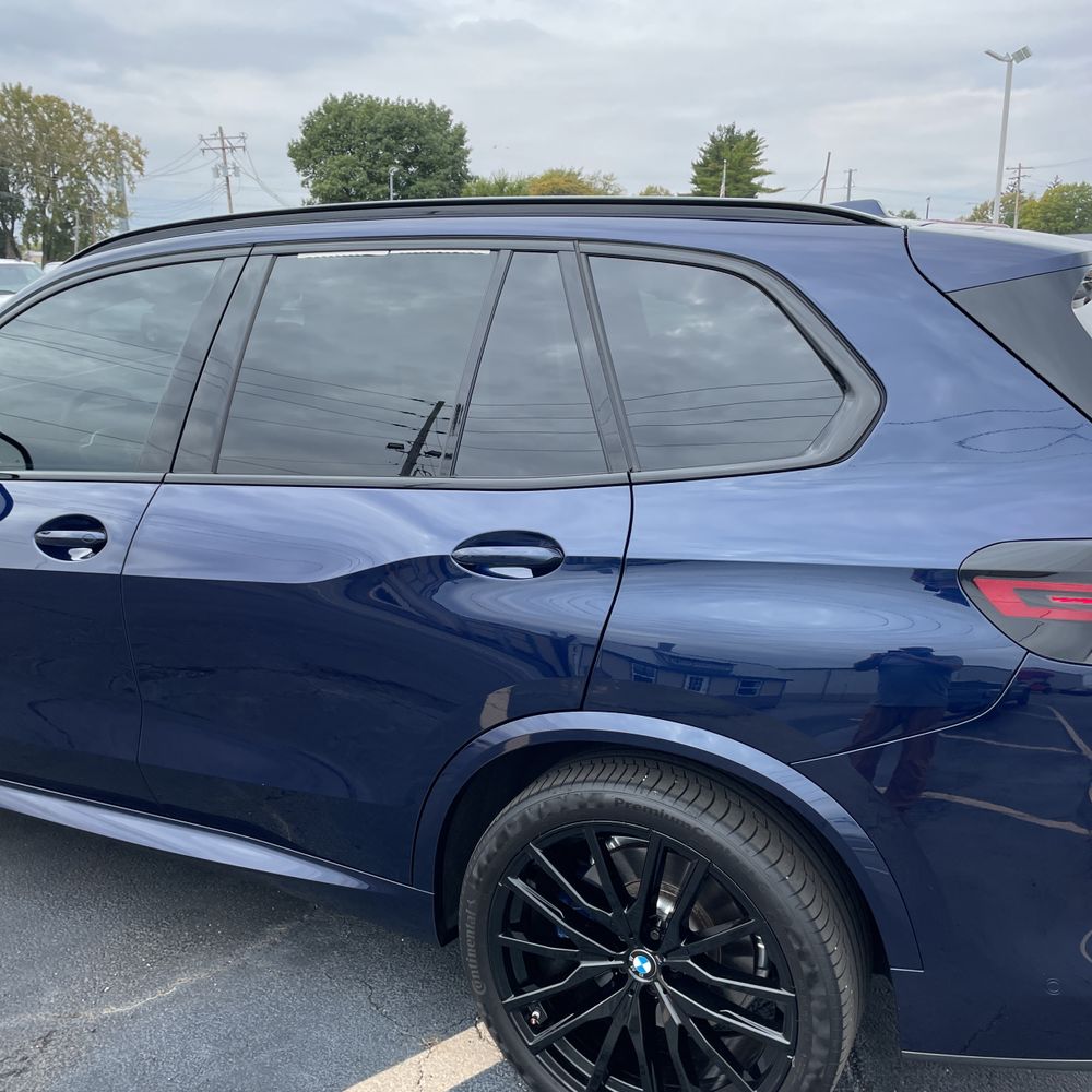 2024 BMW X5 M60i