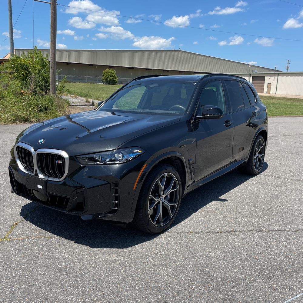 2026 BMW X5 M60i