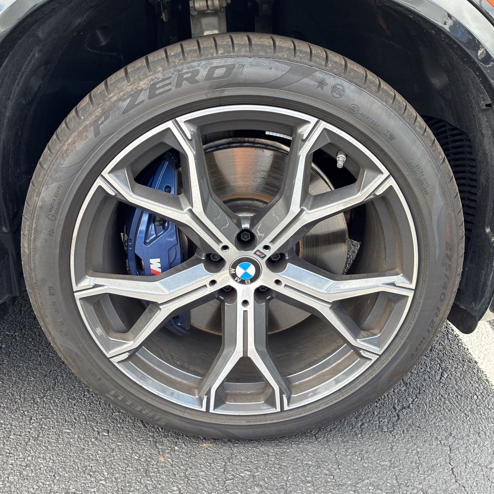 2026 BMW X5 M60i