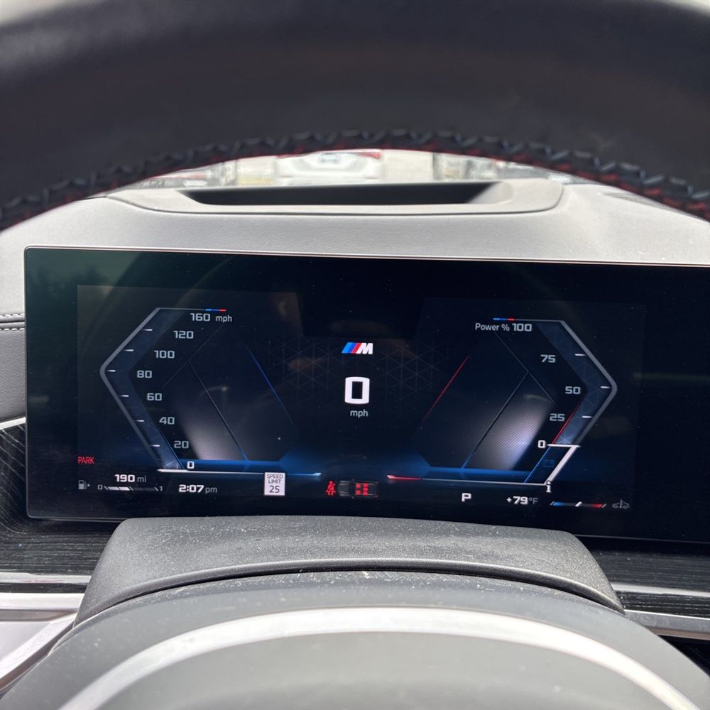 2025 BMW X5 M60i