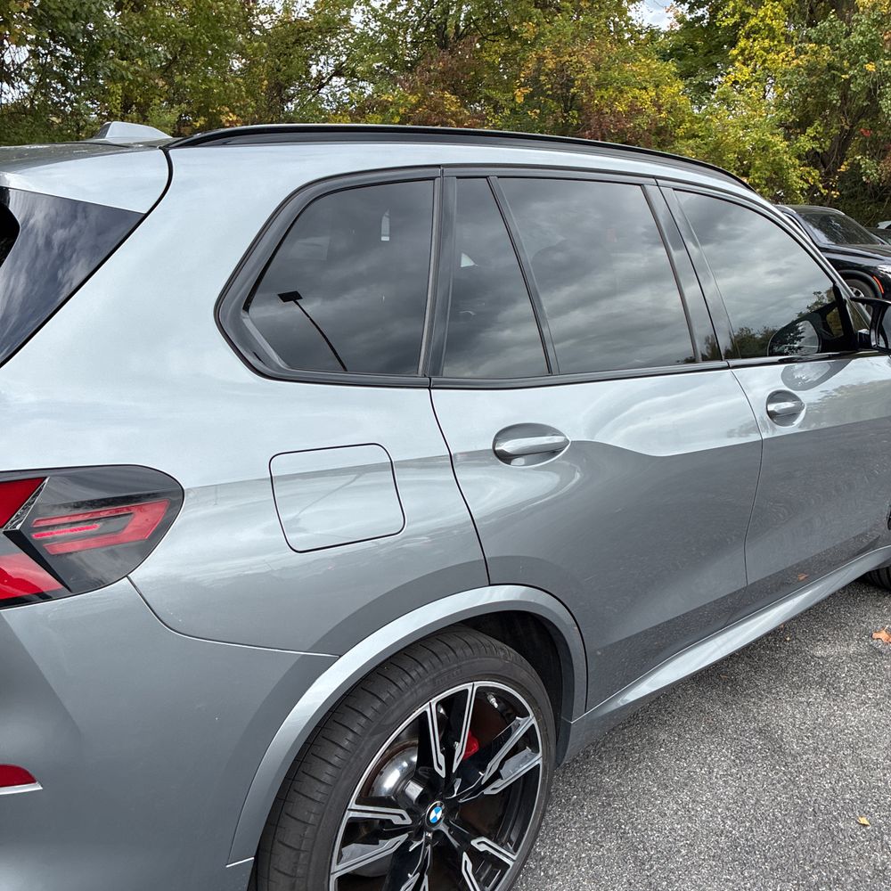 2025 BMW X5 M60i