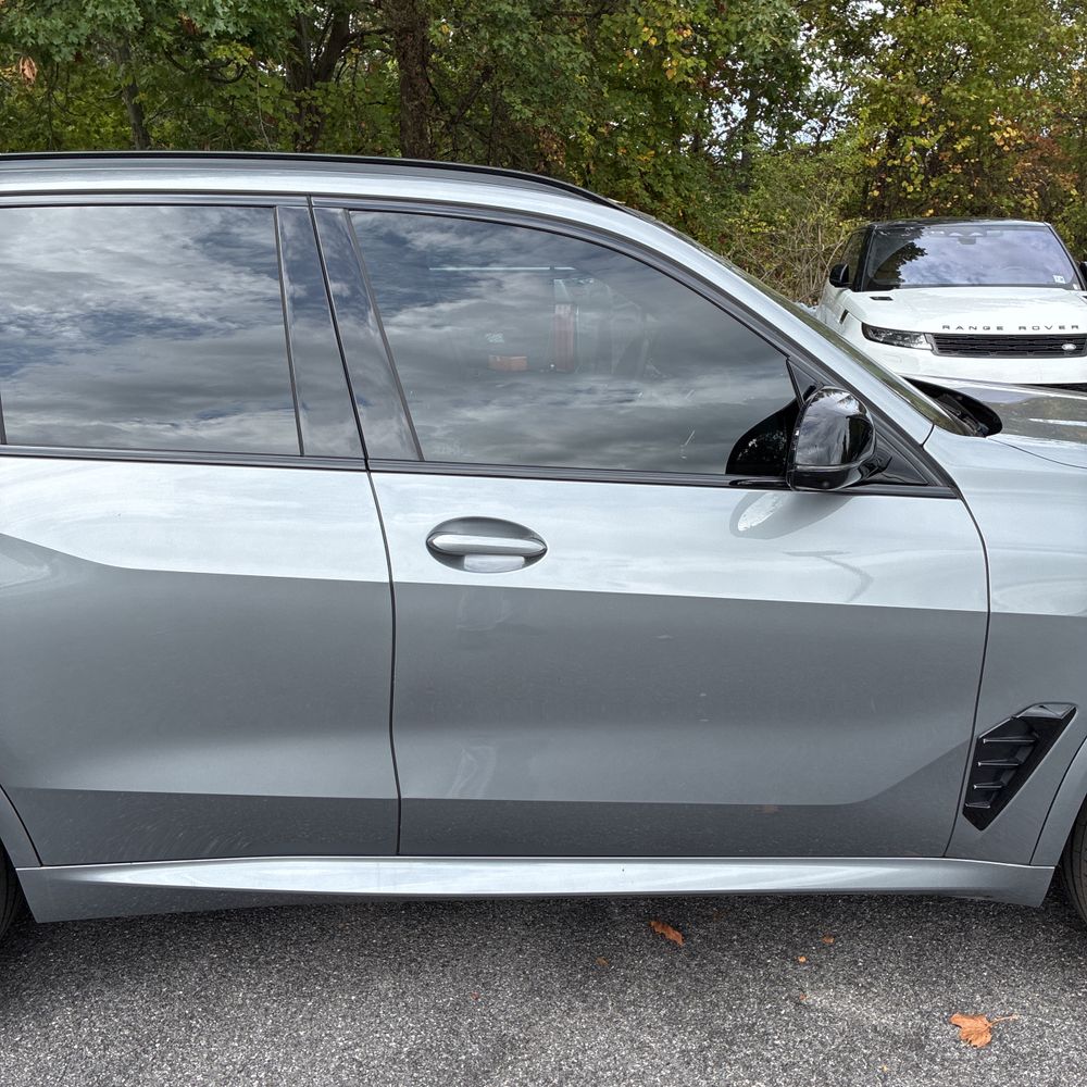 2025 BMW X5 M60i