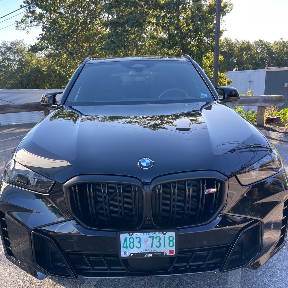2025 BMW X5 M60i