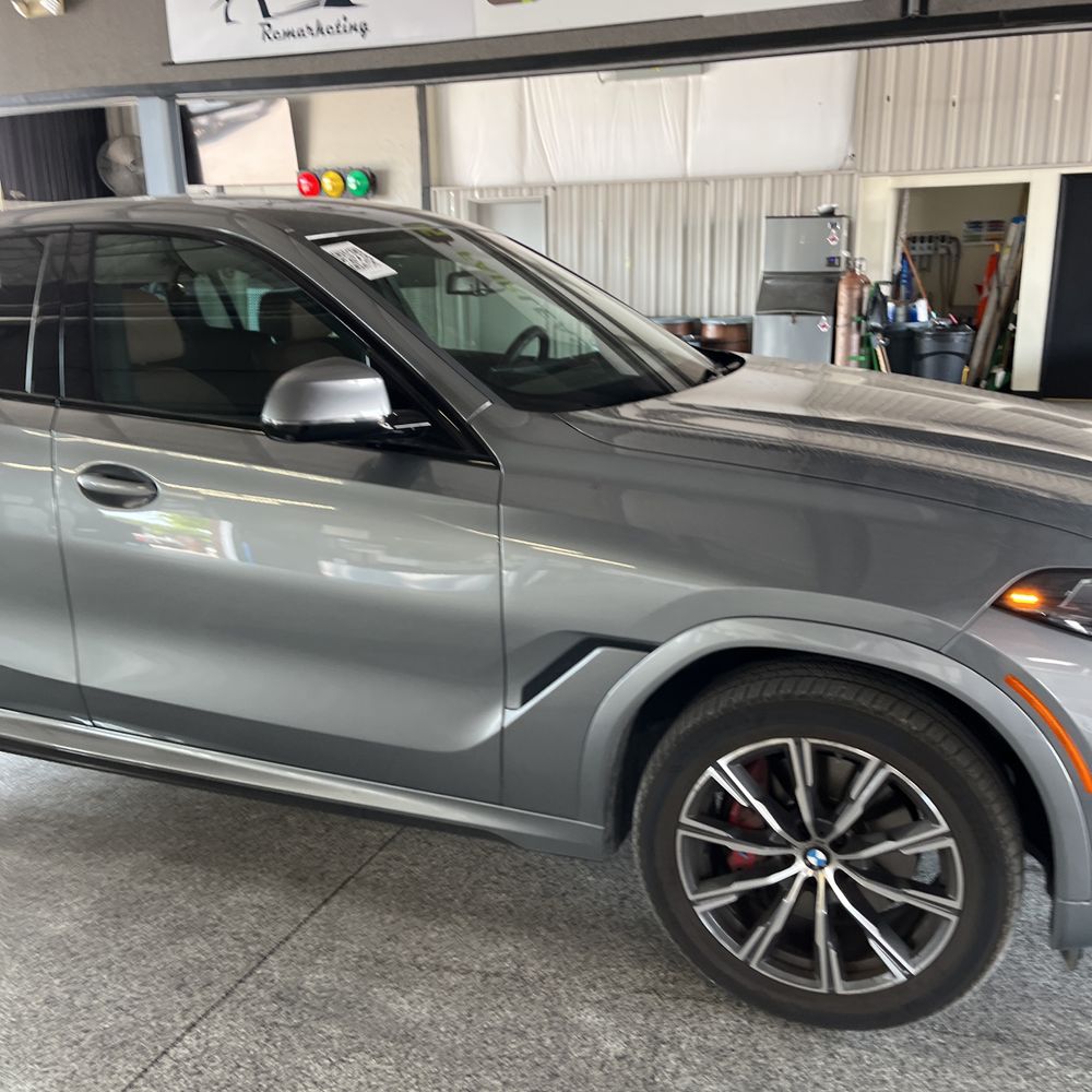 2025 BMW X6 XDrive40i