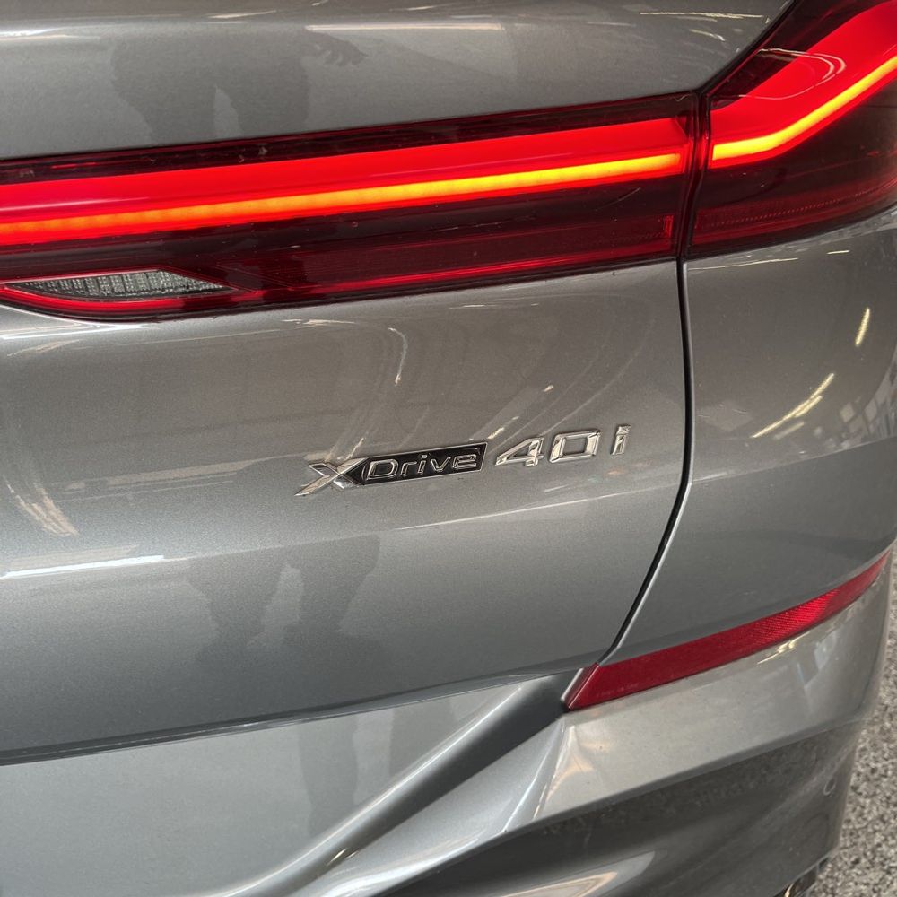 2025 BMW X6 XDrive40i