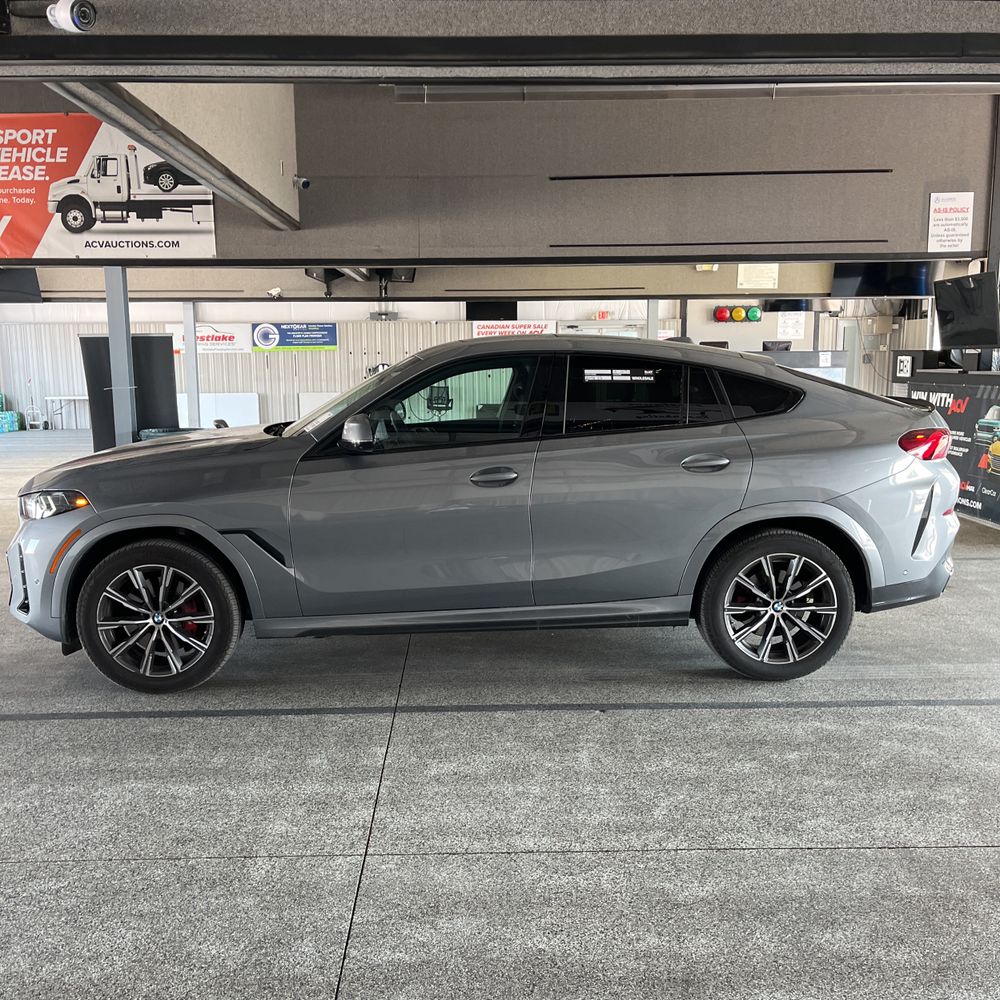 2025 BMW X6 XDrive40i
