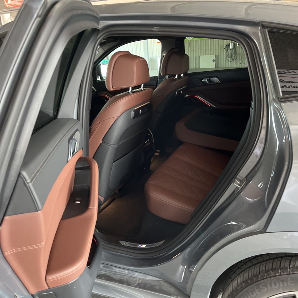 2025 BMW X6 XDrive40i