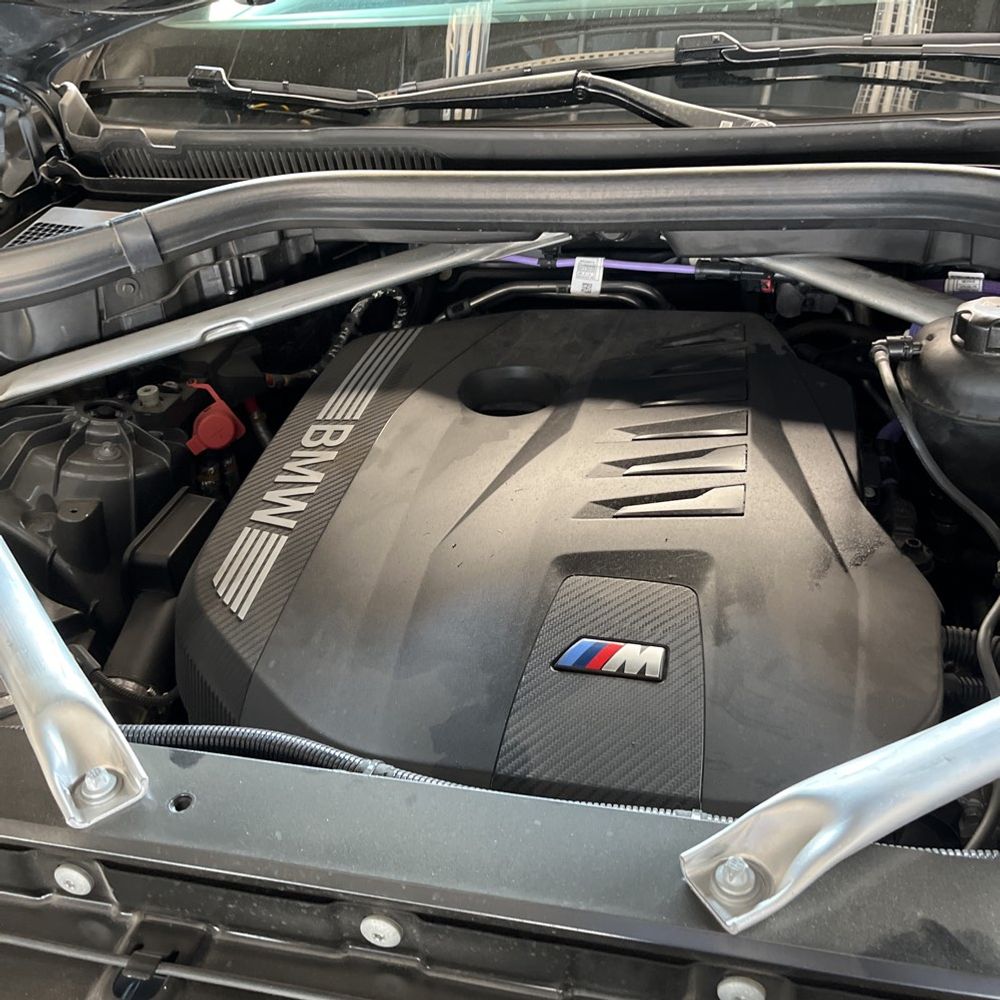 2025 BMW X6 XDrive40i