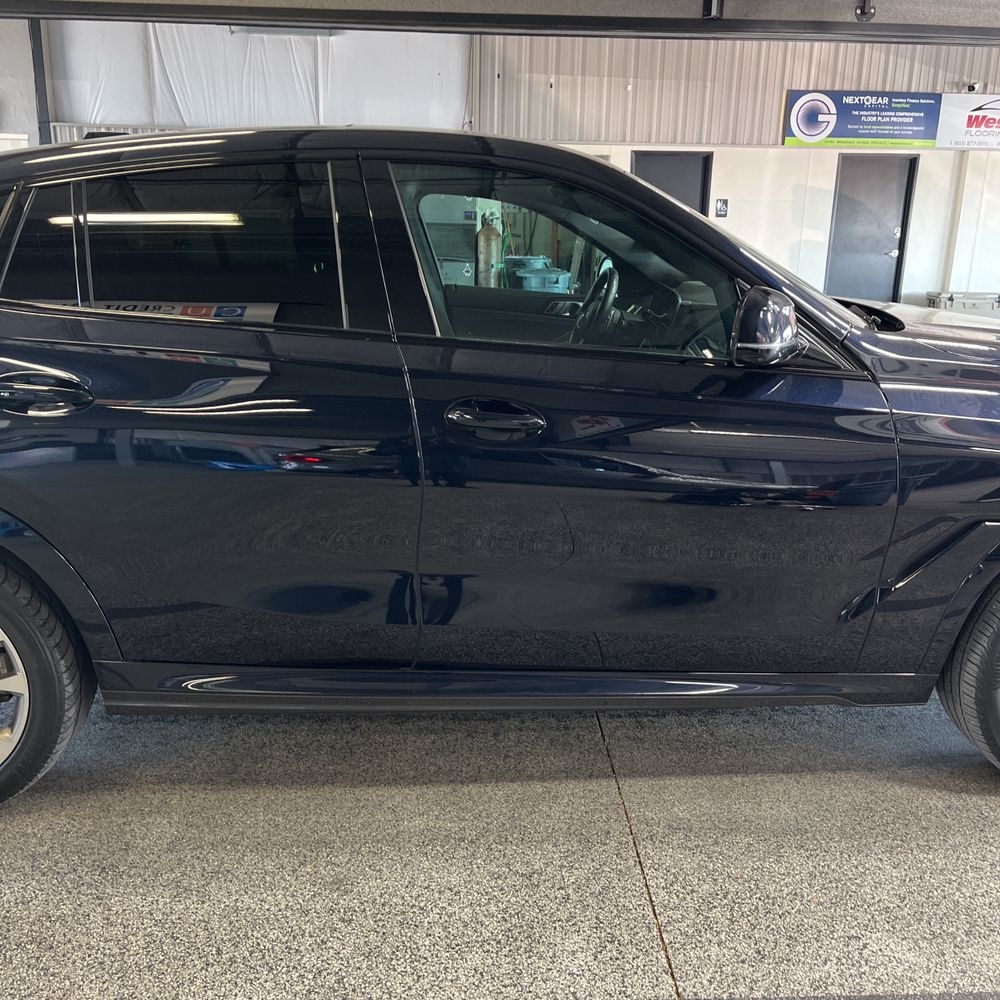 2025 BMW X6 XDrive40i