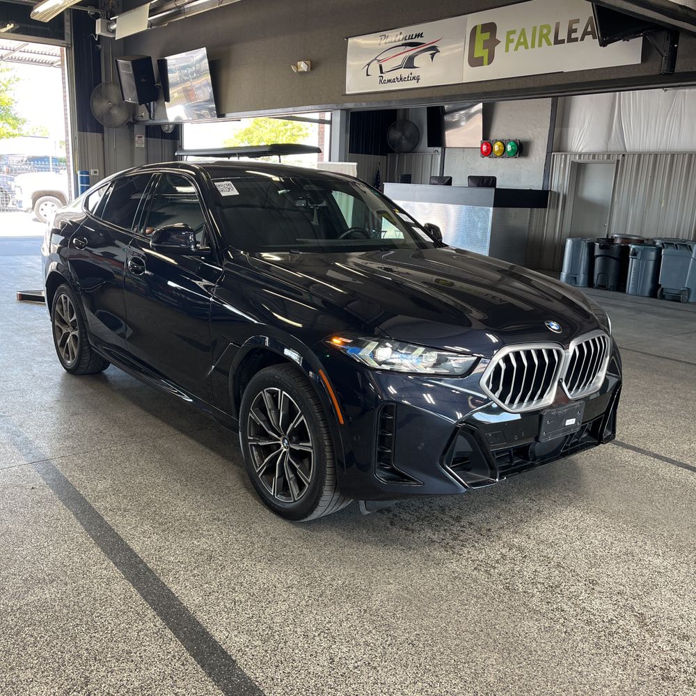 2025 BMW X6 XDrive40i