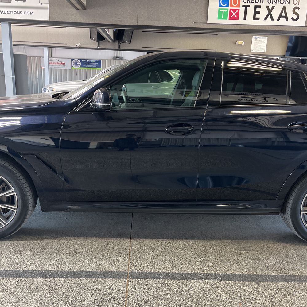 2025 BMW X6 XDrive40i