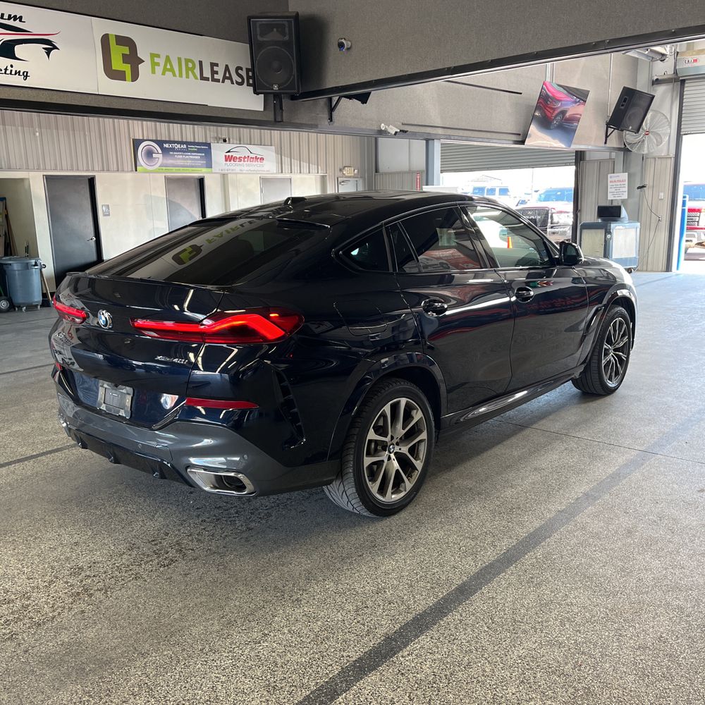 2025 BMW X6 XDrive40i