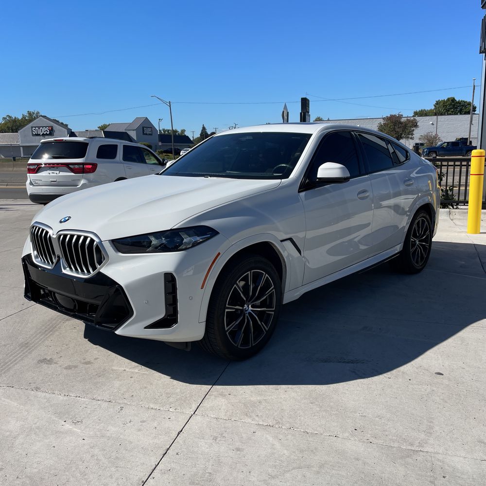 2024 BMW X6 XDrive40i