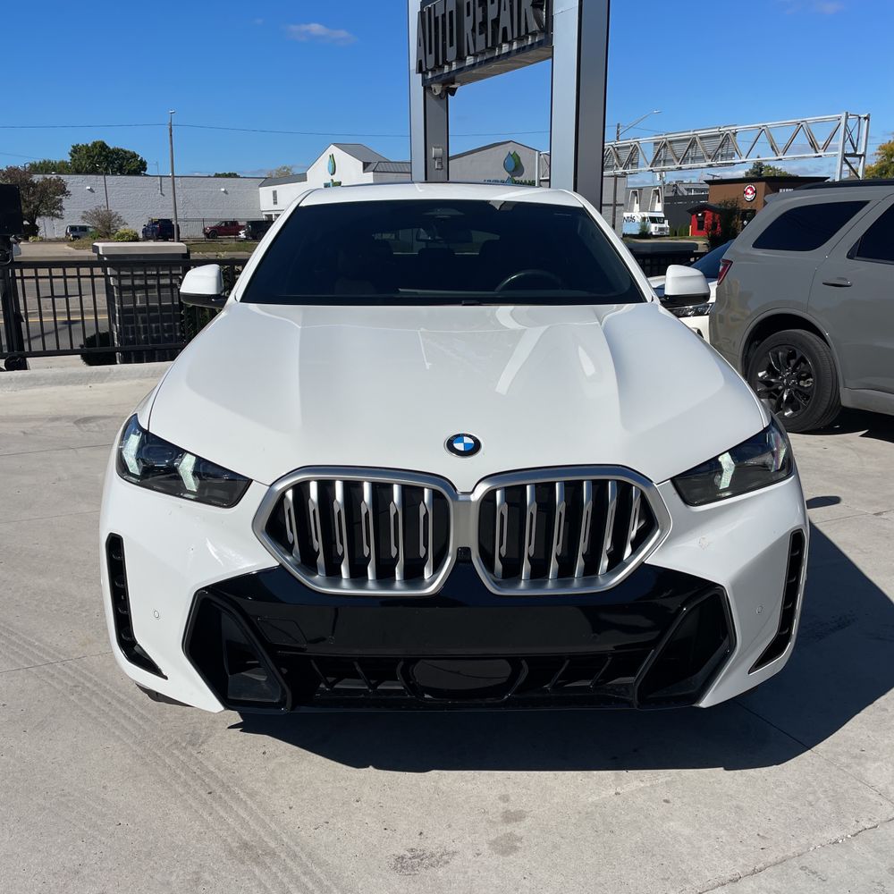 2024 BMW X6 XDrive40i