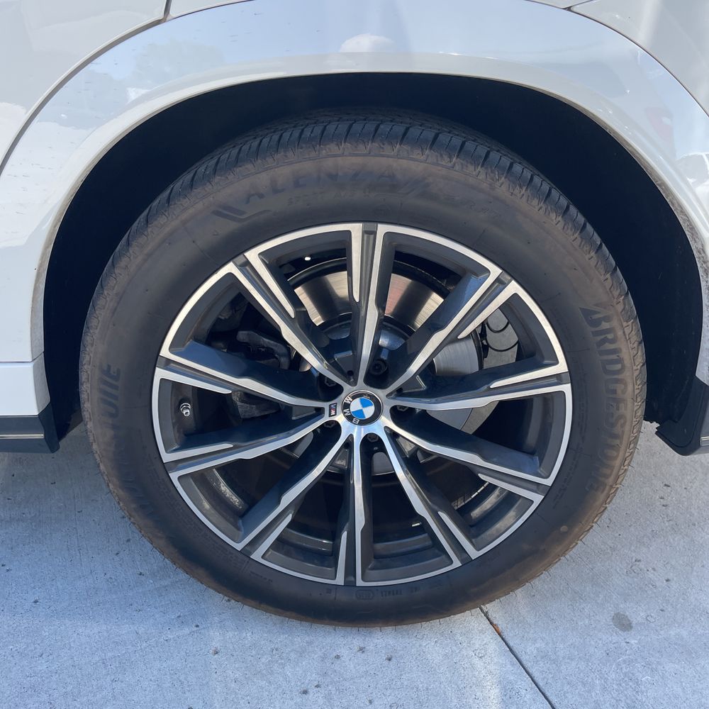 2024 BMW X6 XDrive40i