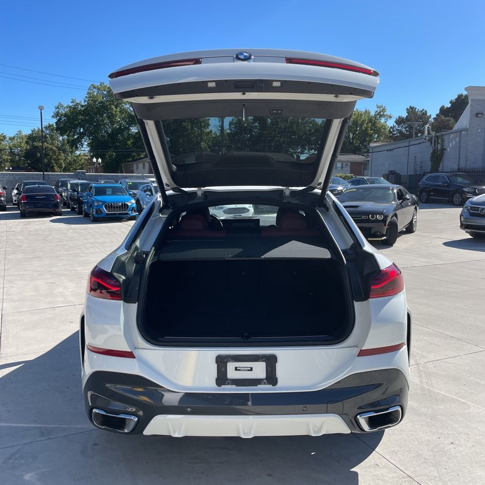 2024 BMW X6 XDrive40i