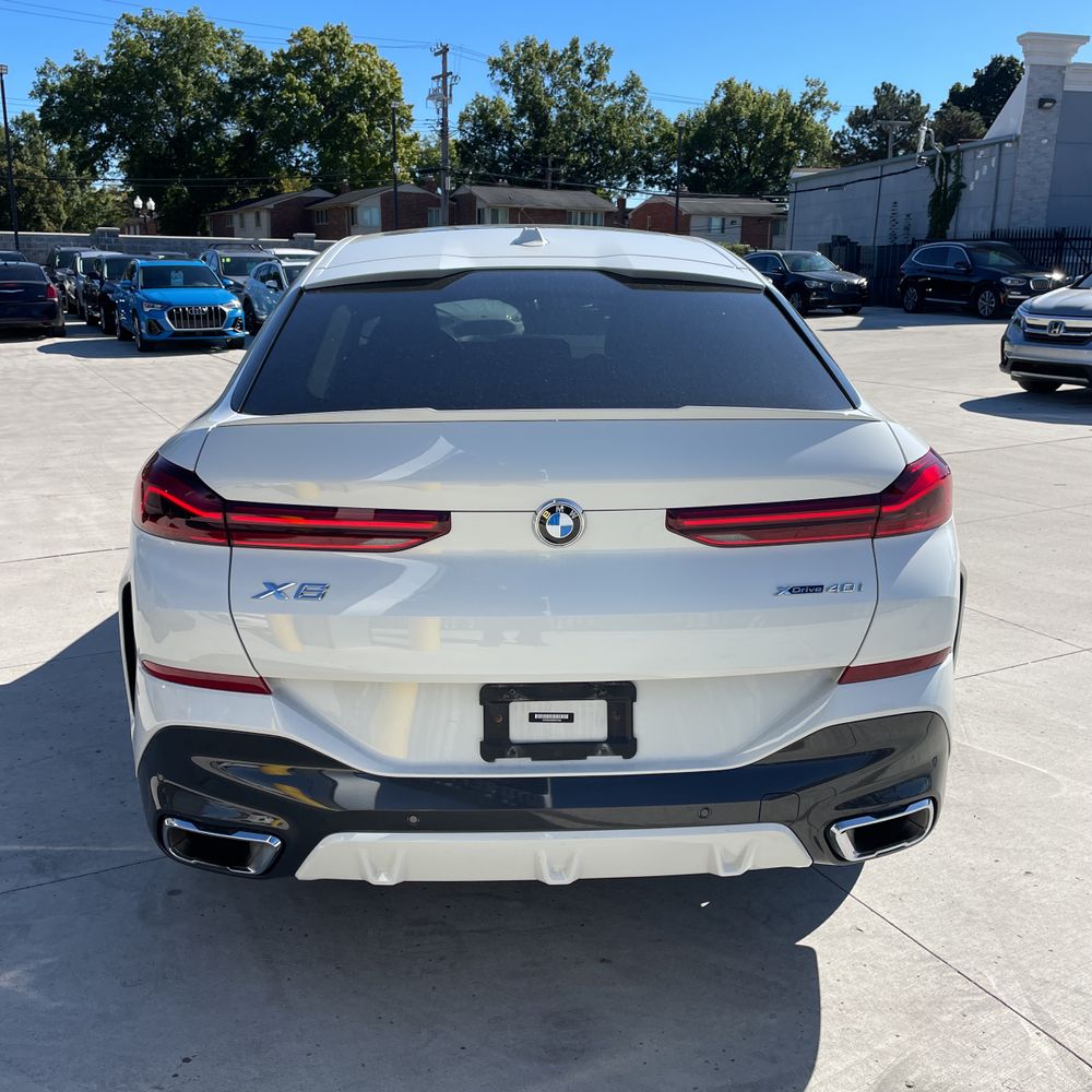 2024 BMW X6 XDrive40i