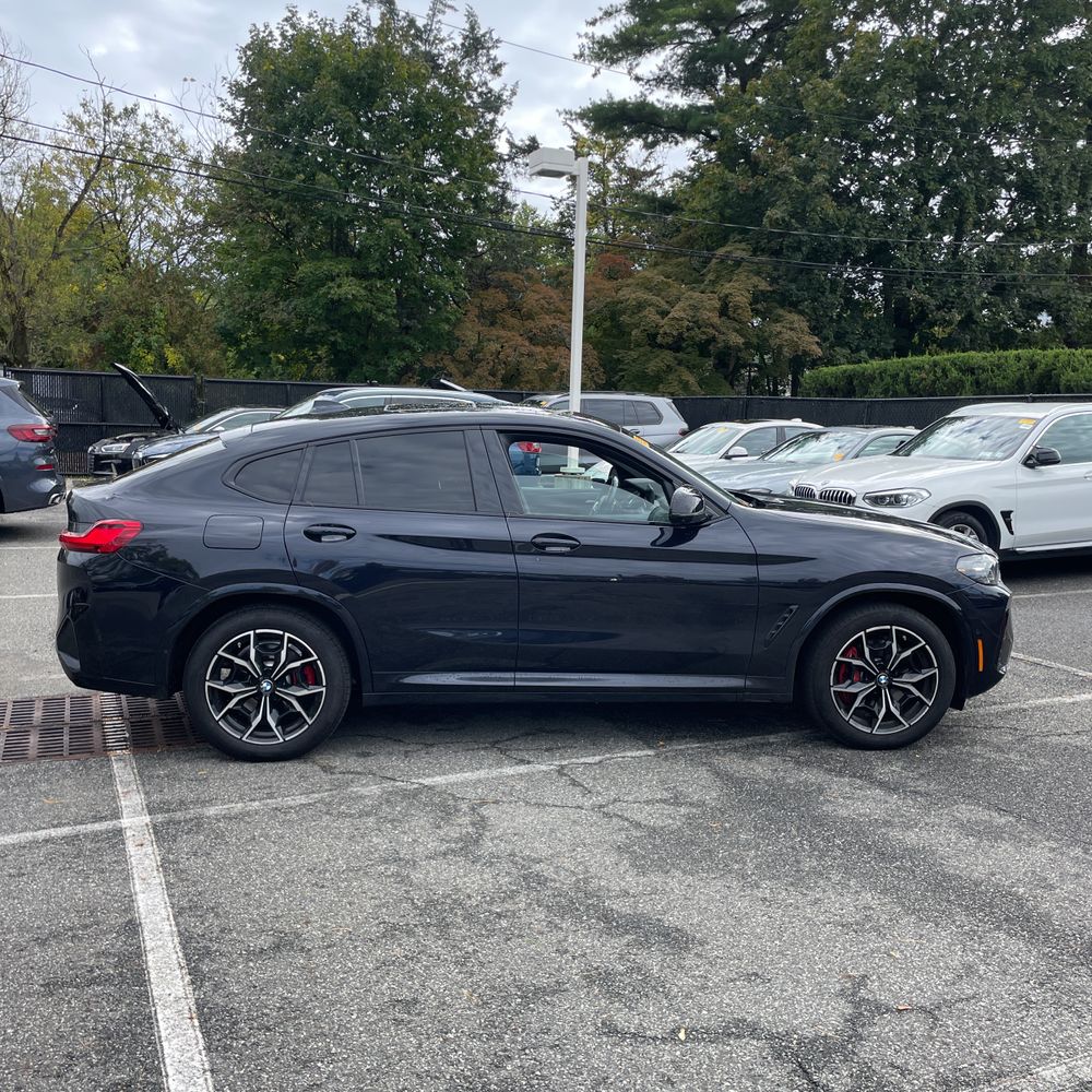 2023 BMW X4 M40i