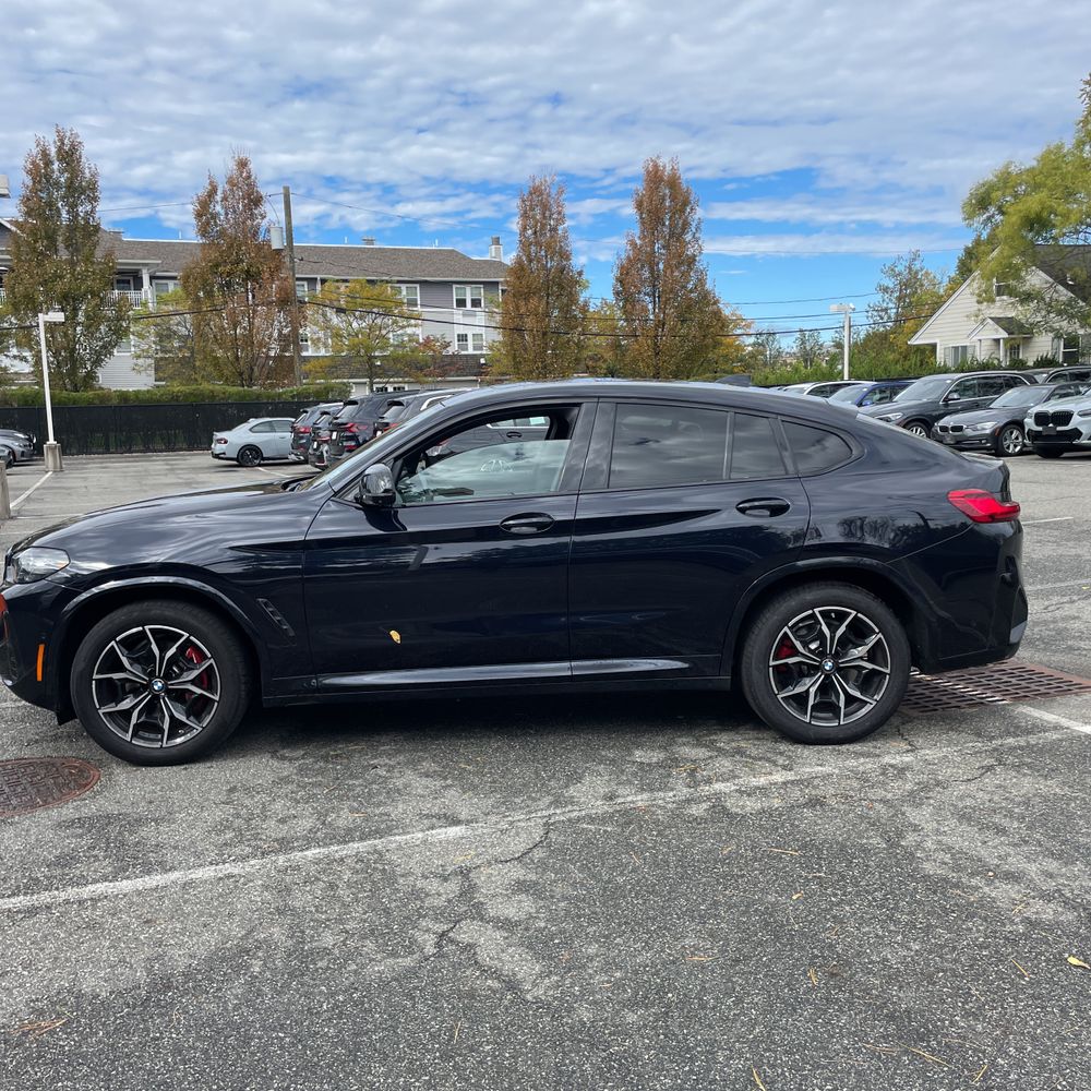 2023 BMW X4 M40i