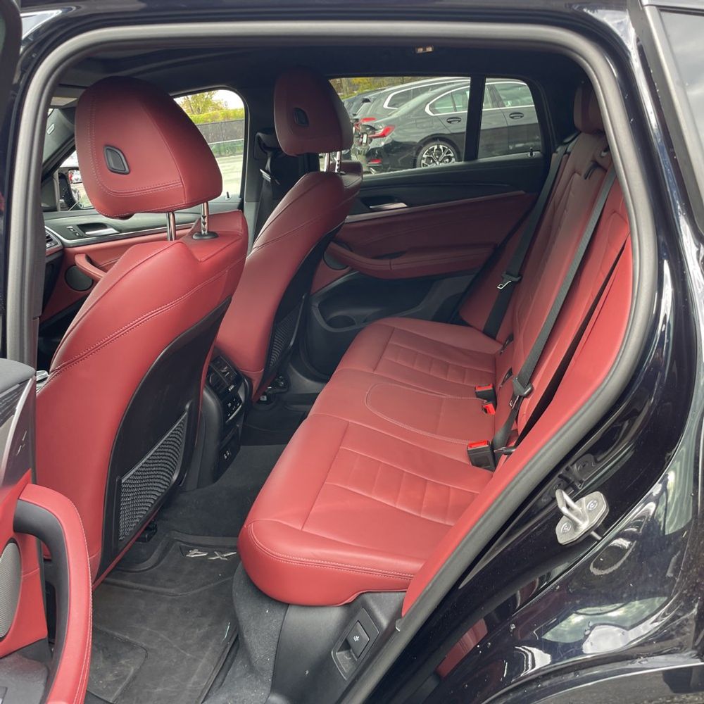 2023 BMW X4 M40i