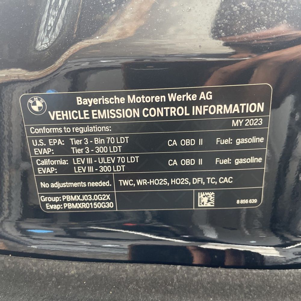 2023 BMW X4 M40i