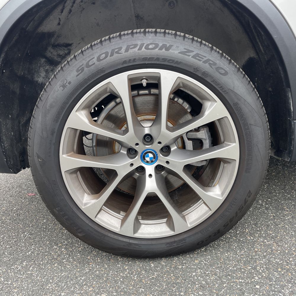 2025 BMW X5 xDrive50e