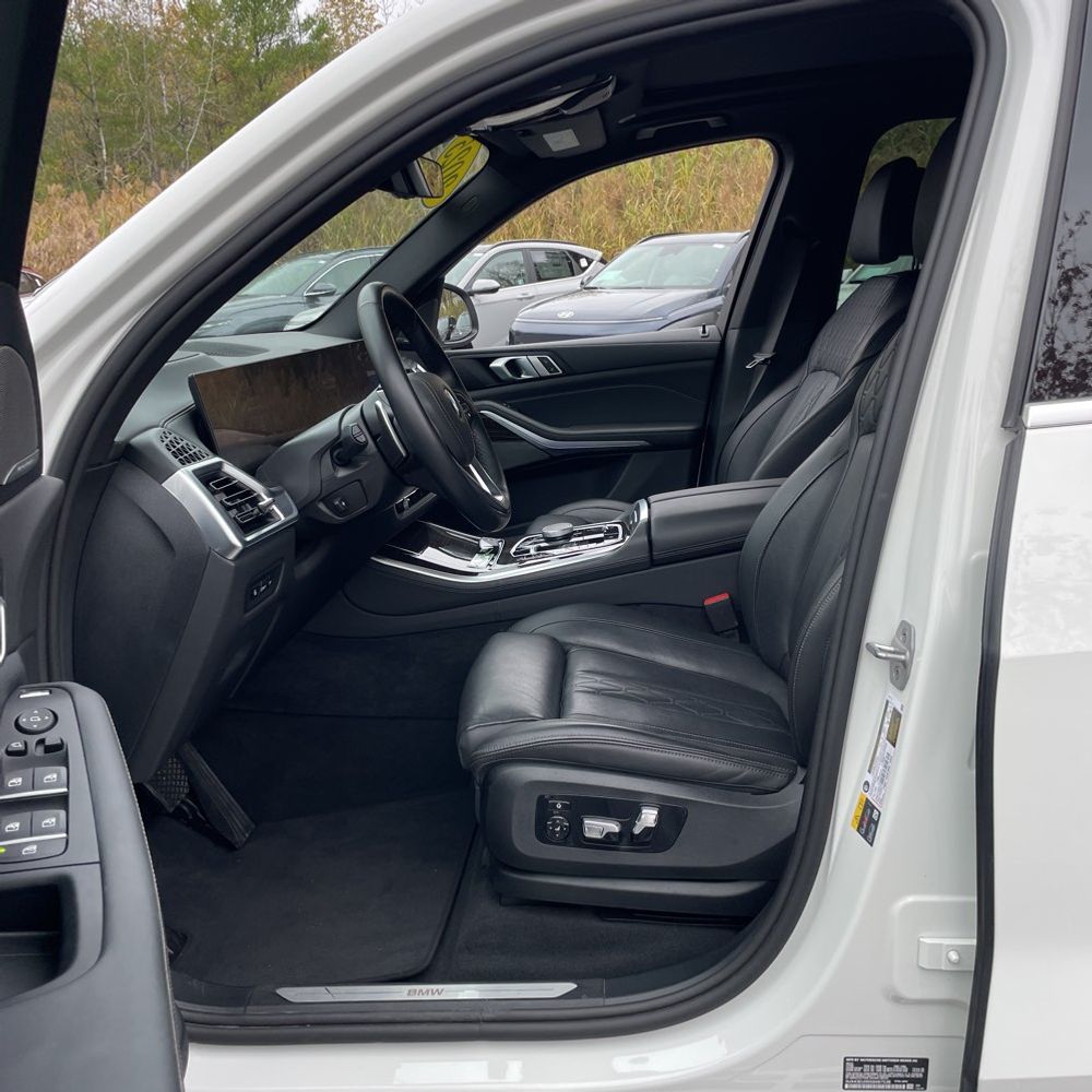 2025 BMW X5 xDrive50e
