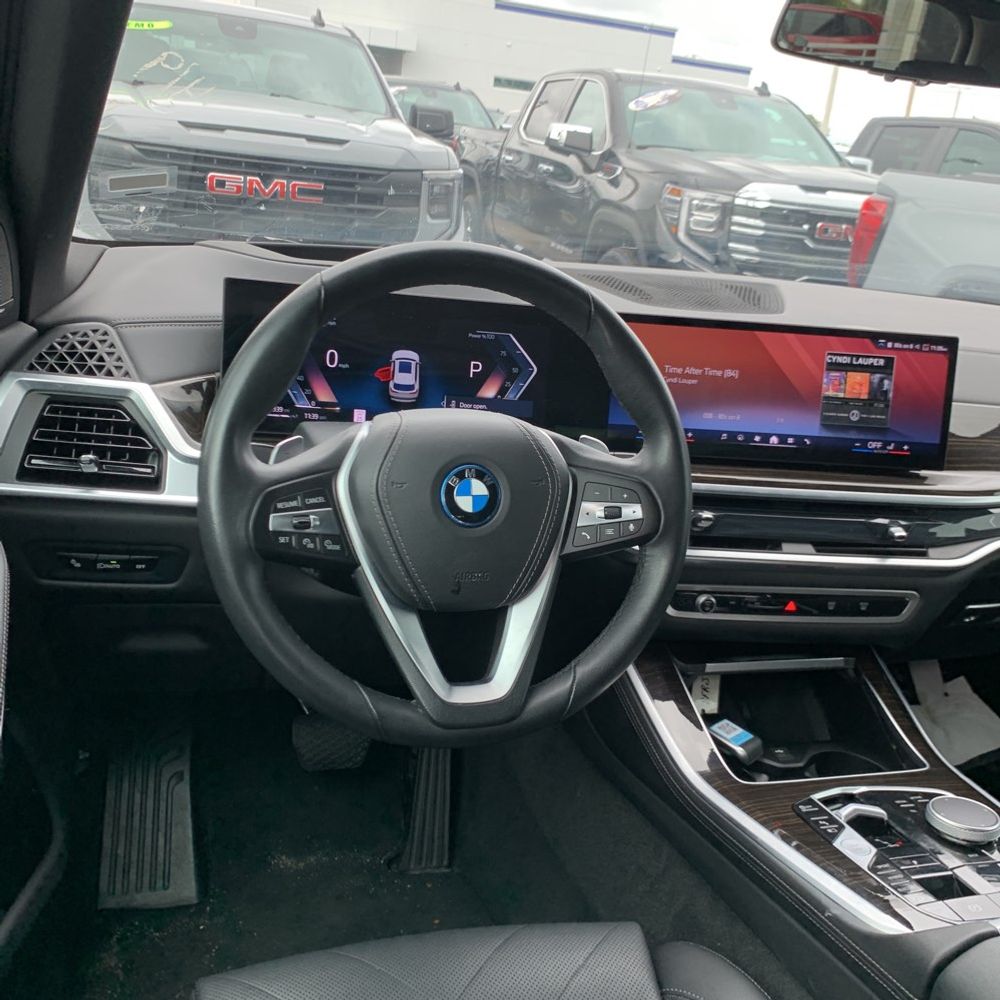 2024 BMW X5 xDrive50e