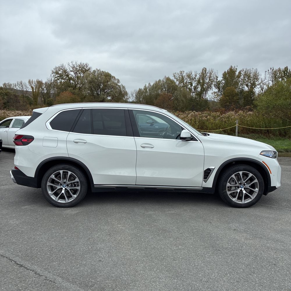 2024 BMW X5 xDrive50e