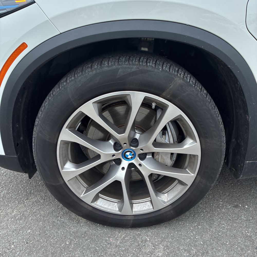 2024 BMW X5 xDrive50e