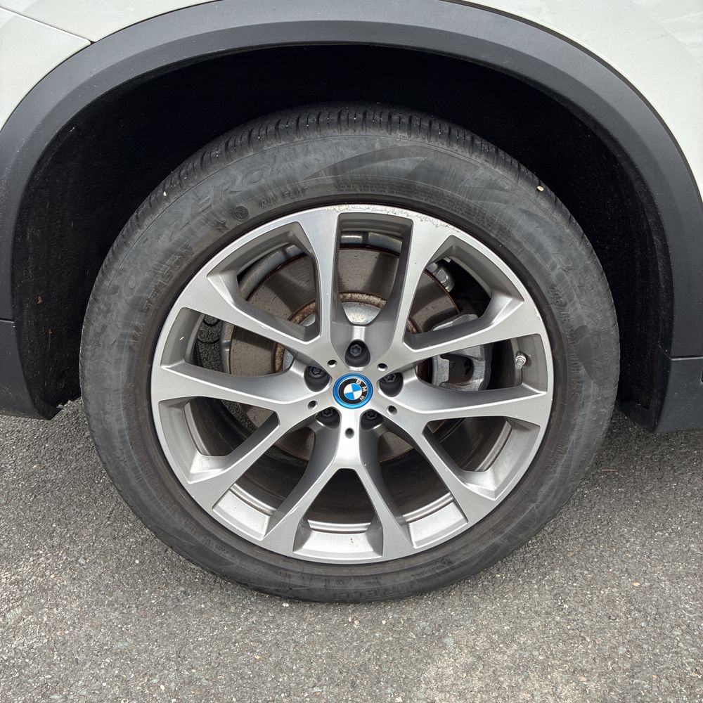 2024 BMW X5 xDrive50e