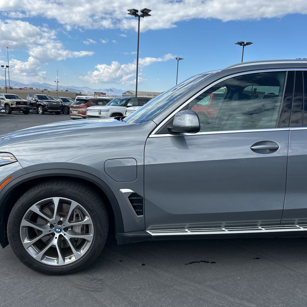 2025 BMW X5 xDrive50e