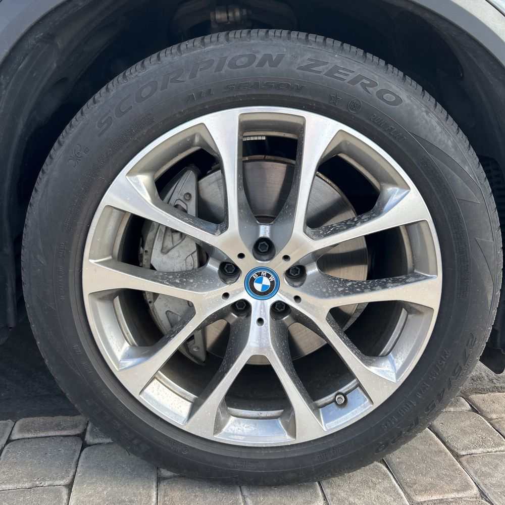 2025 BMW X5 xDrive50e