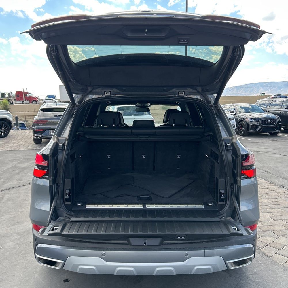 2025 BMW X5 xDrive50e