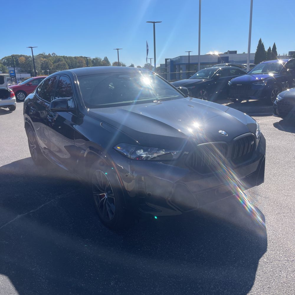 2025 BMW X6 M60i xDrive