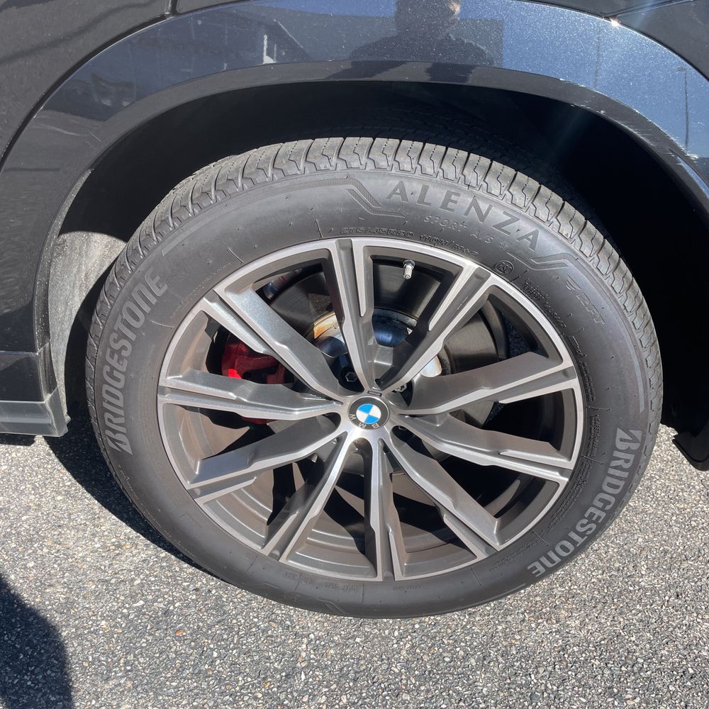 2025 BMW X6 M60i xDrive