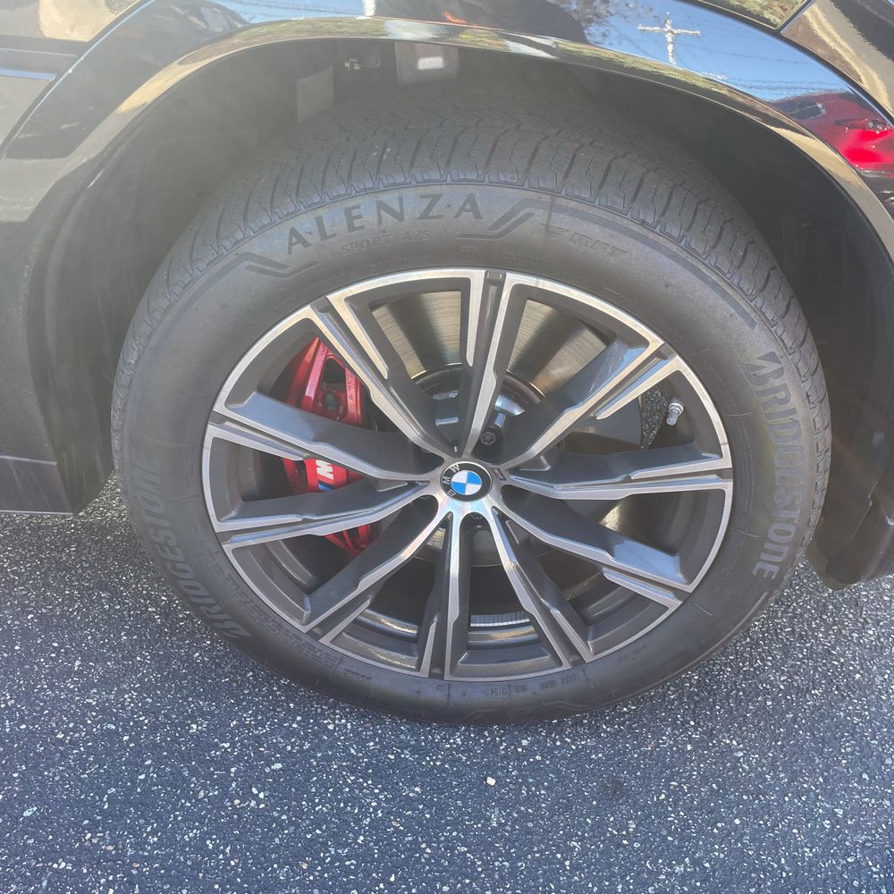 2025 BMW X6 M60i xDrive