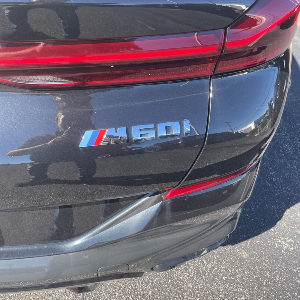 2025 BMW X6 M60i xDrive