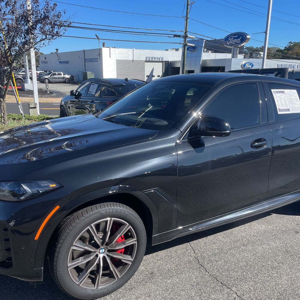 2025 BMW X6 M60i xDrive