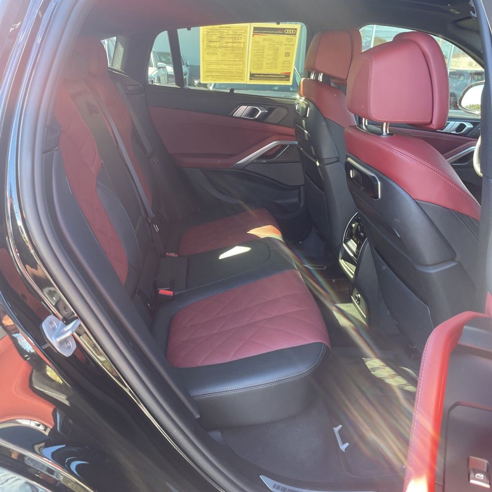 2025 BMW X6 M60i xDrive