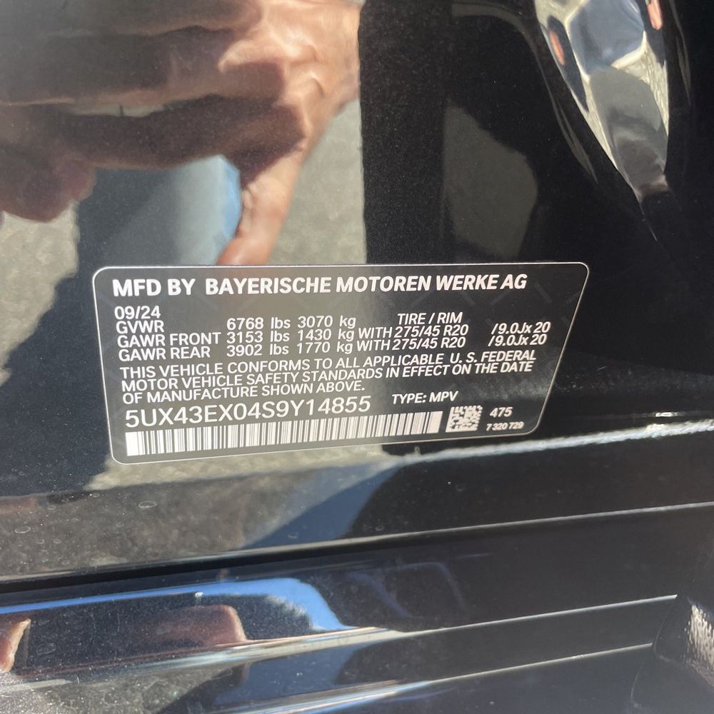 2025 BMW X6 M60i xDrive